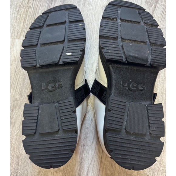 UGG Ashton white loafers slip Platform Lug Sole Buckle Accent  Size 10 Woman - Picture 6 of 7